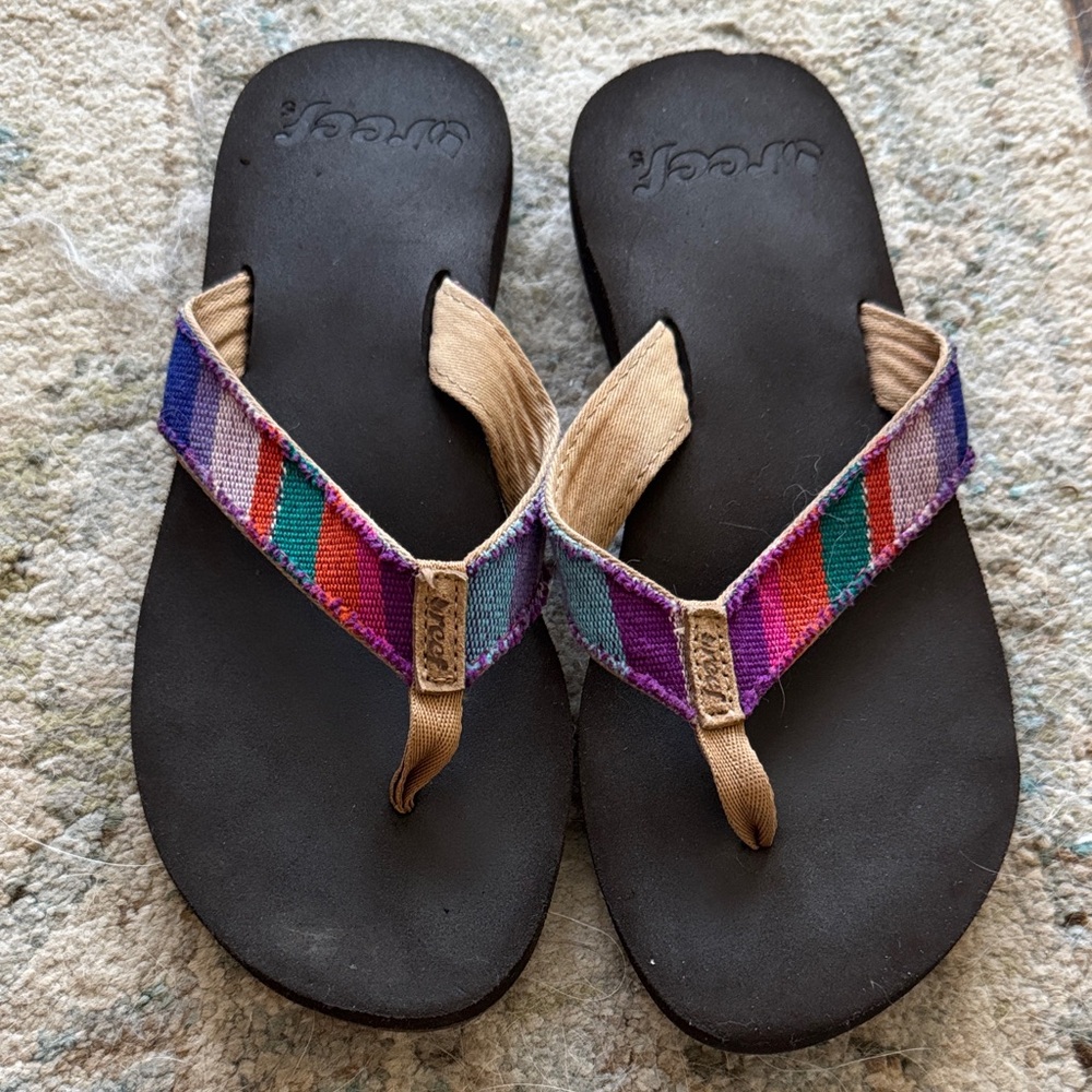 Reef Multicolor Striped Women's Sandals